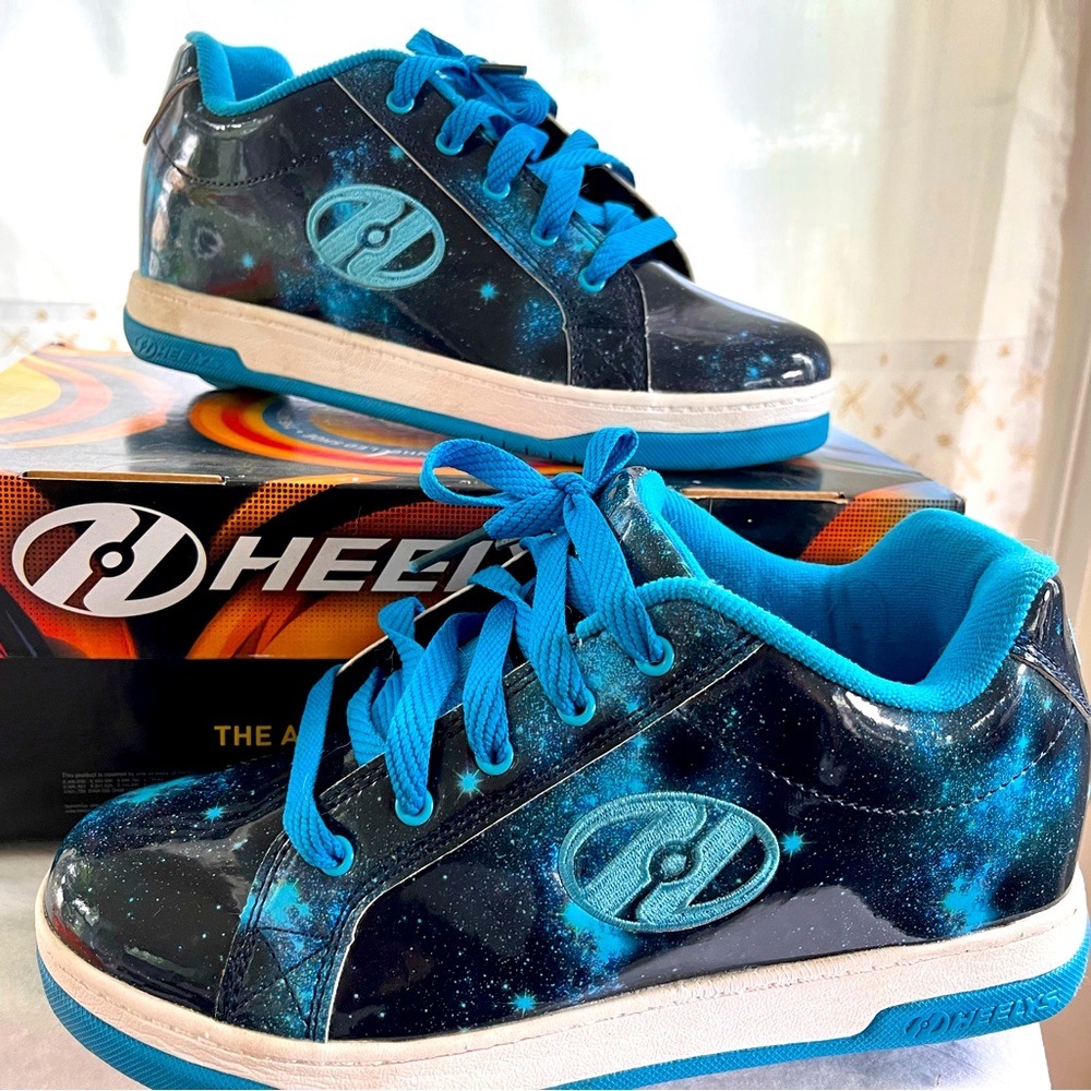 Heelys Blue Galaxy Sneakers with Wheels